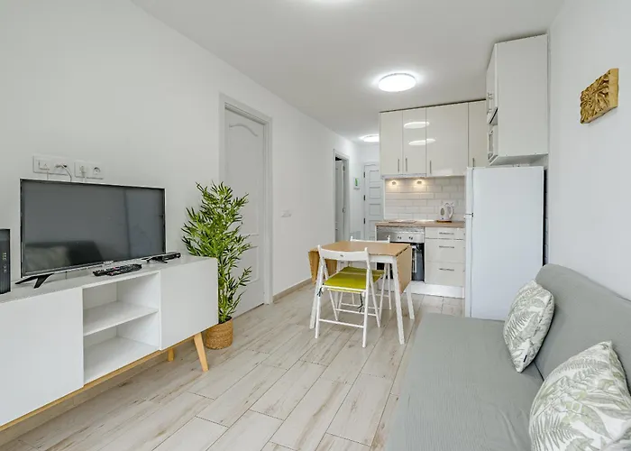 Apartman En El Dorado Playa De Americas